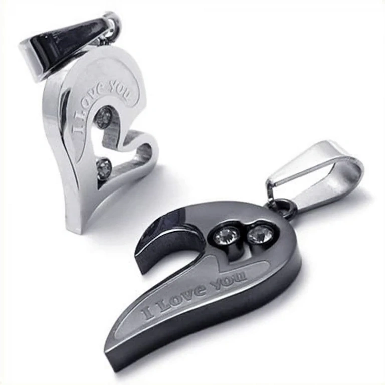 Pandant med två hjärtan för par Två hjärthängen för förälskade par