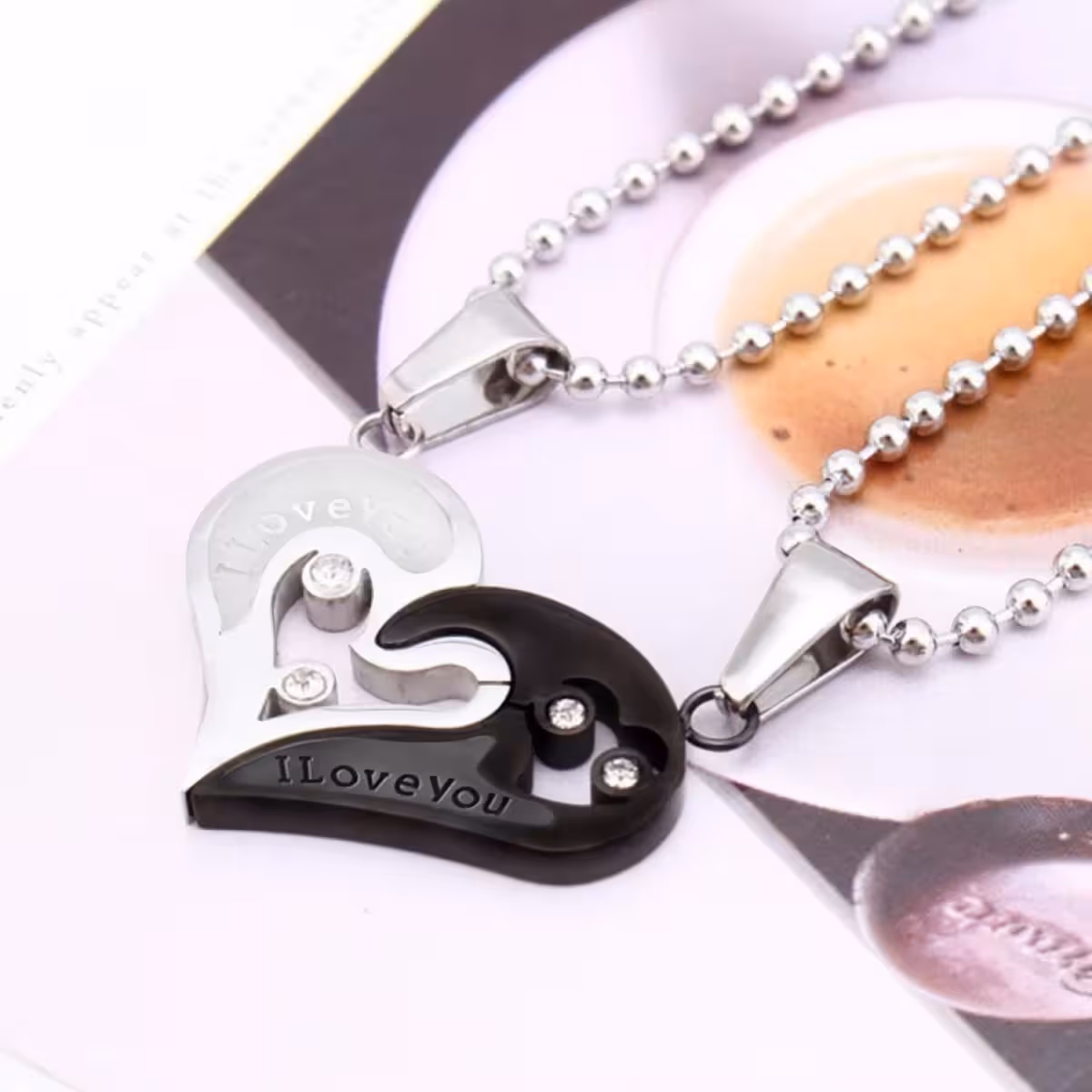 Halsband med hjärta, perfekt present för par