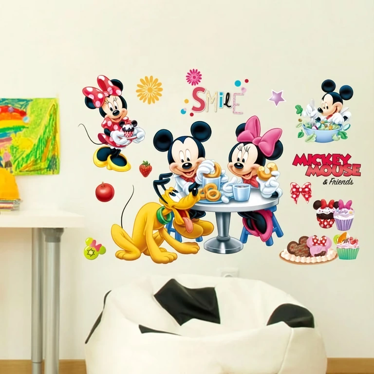 Självhäftande Disney-sticker för vägg – Mickey, Minnie, Pluto
