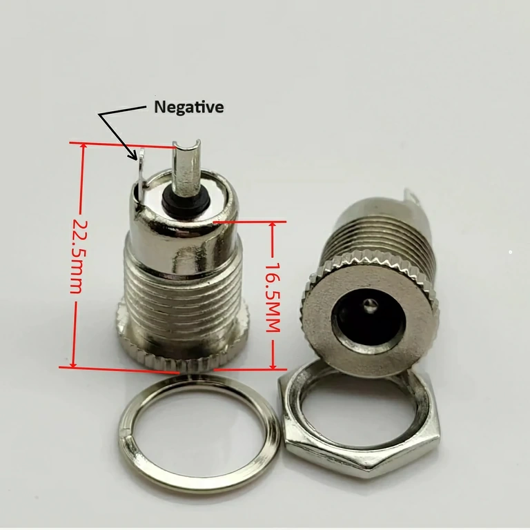 Multifunktionell adapter idealisk för fläktar, LED-remsor, DC-pumpar