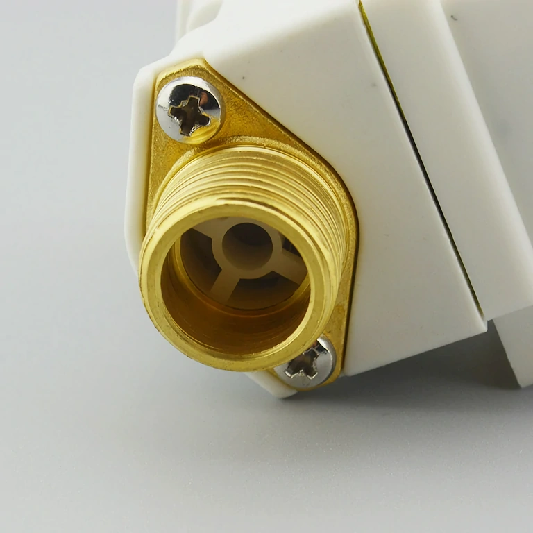 Normalt stängd 12V-vattenventil, ½" anslutning, idealisk för solsystem