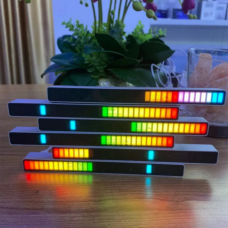 RGB LED-list för inredningsdekoration med ljuslägen efter ljud