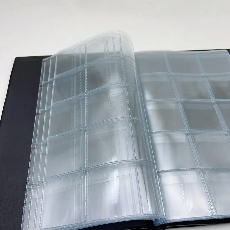 Album med 10 sidor för upp till 150 mynt