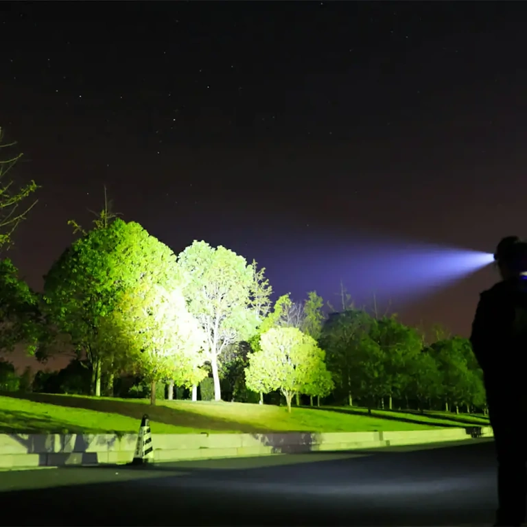 Kraftfull LED-ficklampa för utomhusbruk LED-pannlampa för camping, fiske och vandring