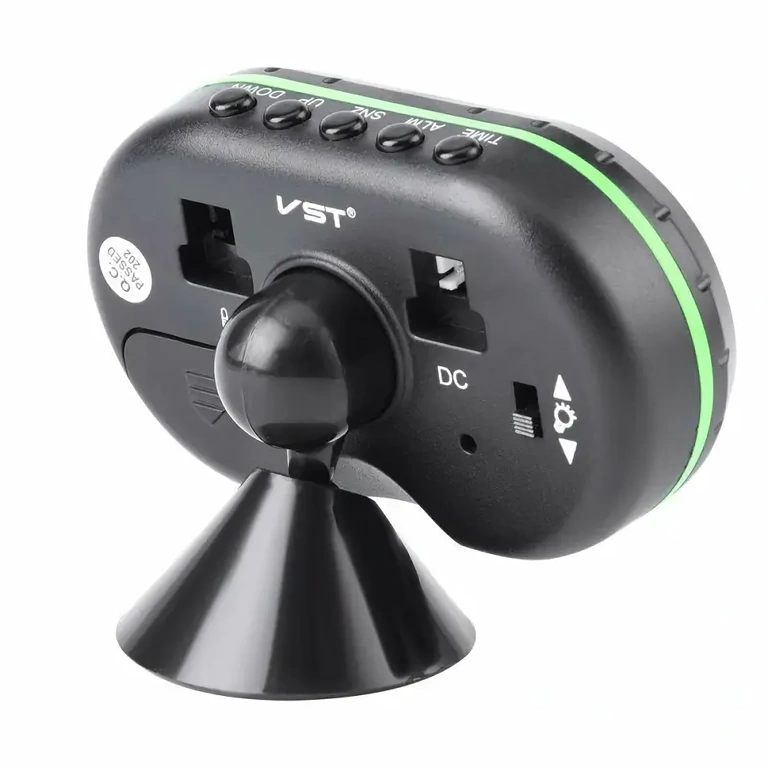 Digital klocka med display för spänning och temperatur