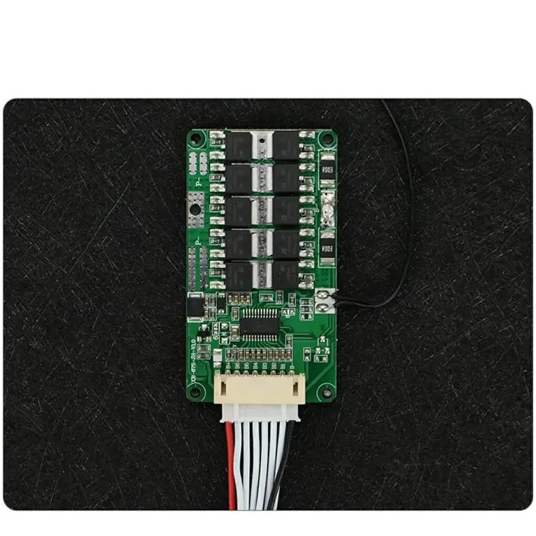 BMS för Li-ion batterier 7S Batterihanteringssystem 7S för laddning och säkerhet