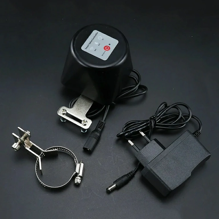 Tillbehör inkluderade för montering av WiFi-elektroventil