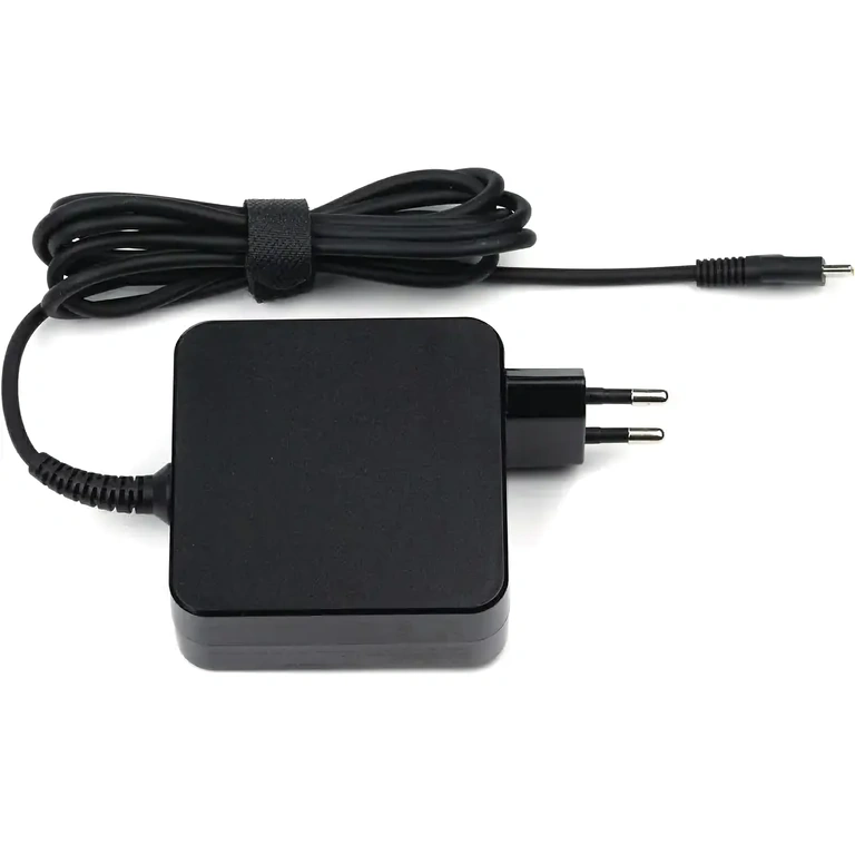 USB-C-laddare med flera skydd USB-C-laddare med överspännings- och kortslutningsskydd