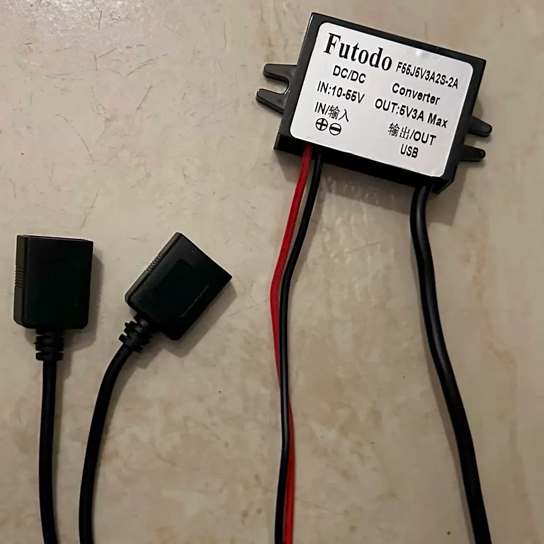 Konverter används för att driva övervakningskamera från 48V-källa