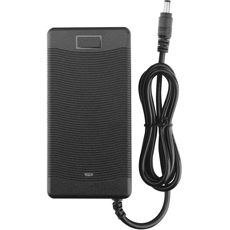 21V Li-Ion-laddare med LED-status för 18V-batterier 21V 2A Li-Ion-laddare – röd LED vid laddning, grön när 18V-batteri fulladdat, med BMS 5S