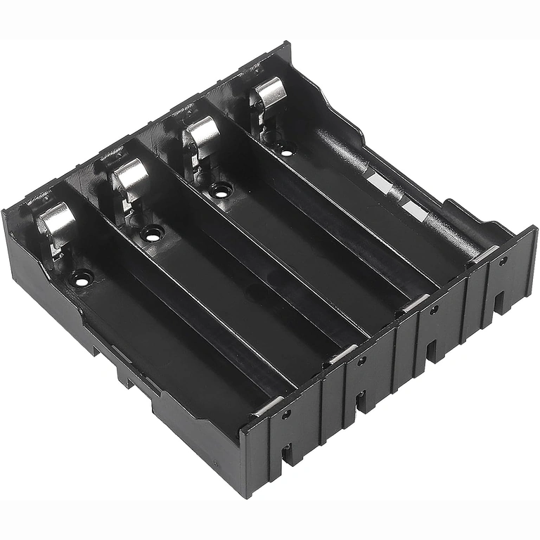 Sidovy av 4-plats batterihållare Sidovy av 4-plats batterihållare